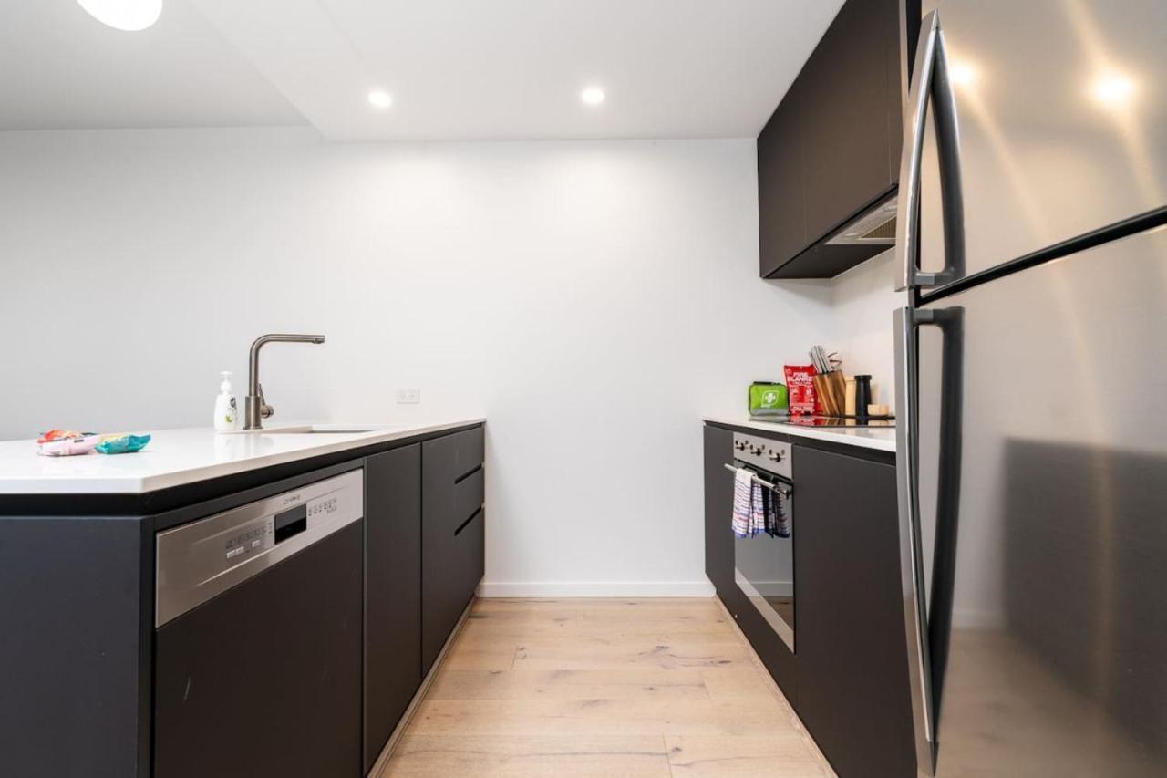 Apartment Convenient 2br 2ba Right Next To Glebe Park Canberra
