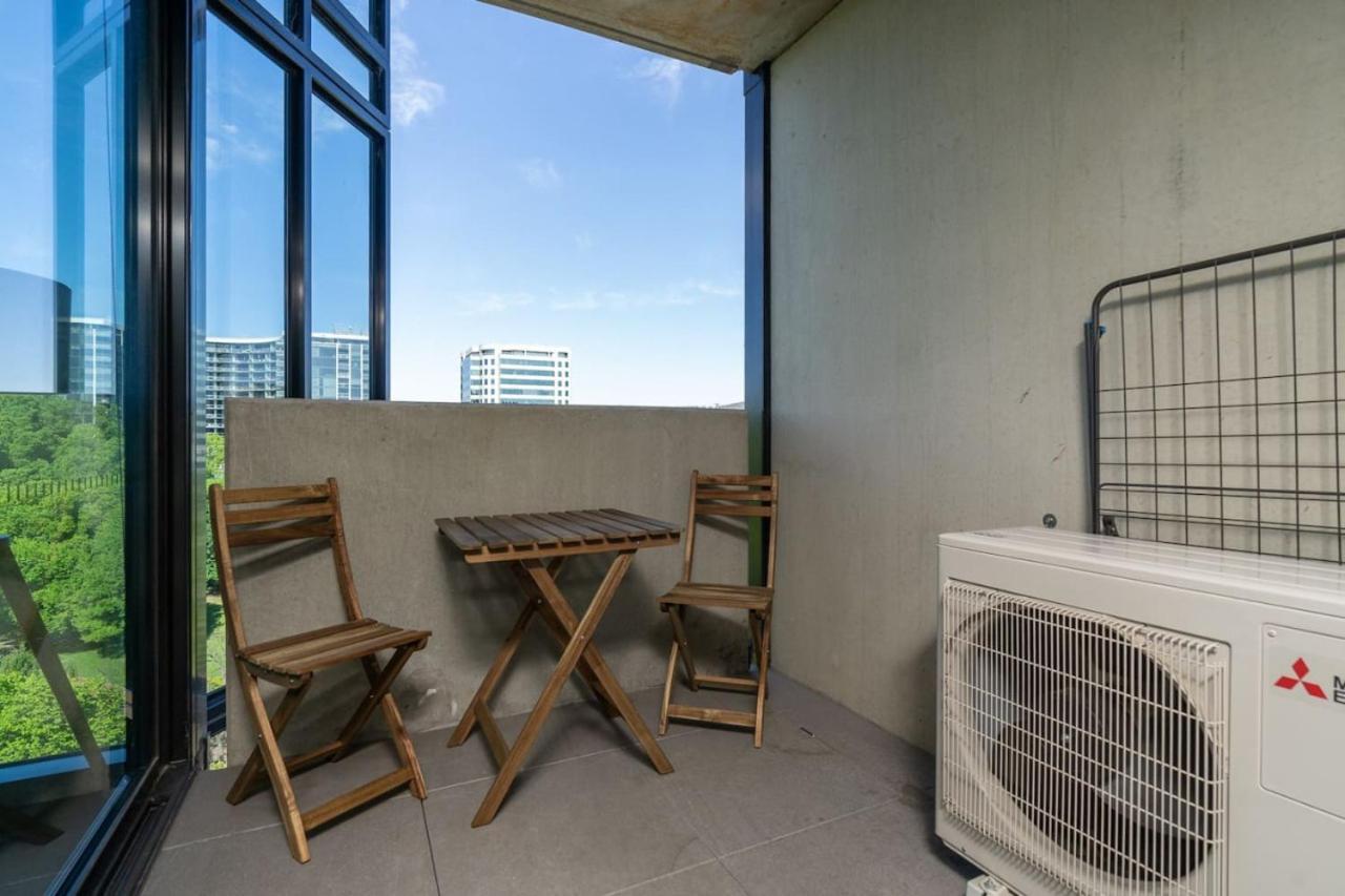 Convenient 2br 2ba Right Next To Glebe Park Apartment