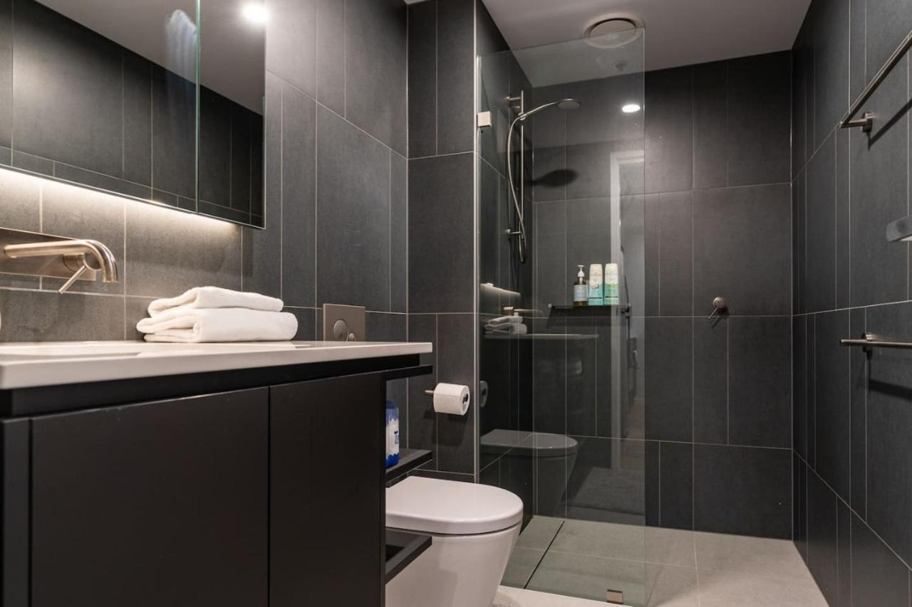 Convenient 2br 2ba Right Next To Glebe Park Apartment
